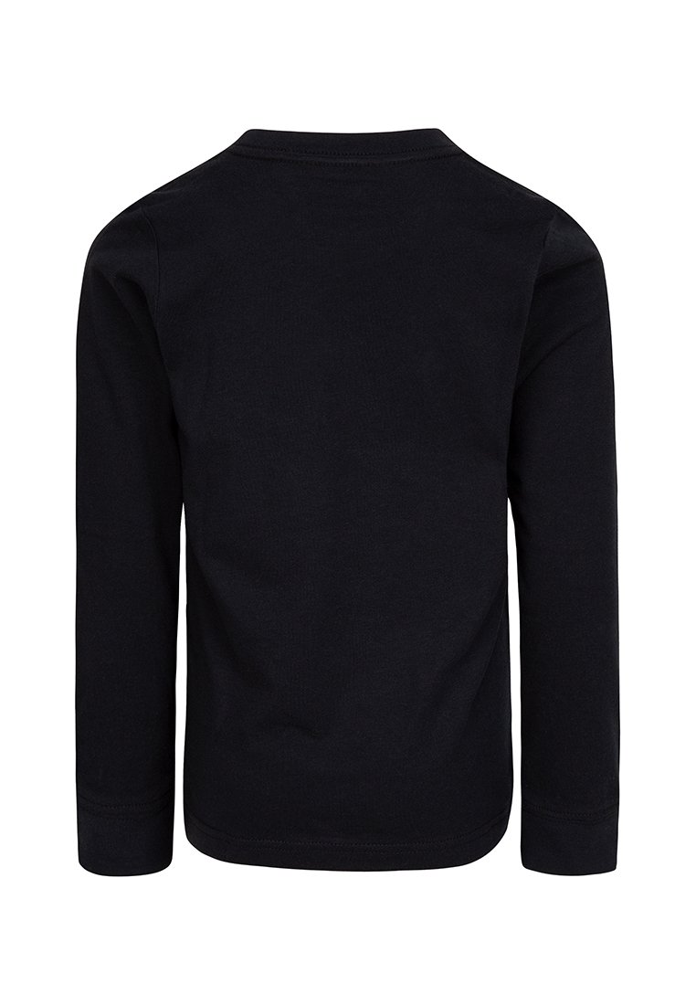 Chemise noire à manches longues en coton doux. Présente un col rond et une texture lisse sans motifs ni graphiques visibles.