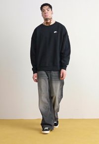 Nike Sportswear CLUB CREW - Športni pulover - black