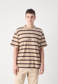 HUGO NISTRIPO - Triko s potiskem - medium beige
