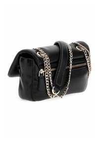 Borsa a mano in pelle nera con forma strutturata, dotata di un vano con zip e doppie tracolle in catena argentata per il trasporto.