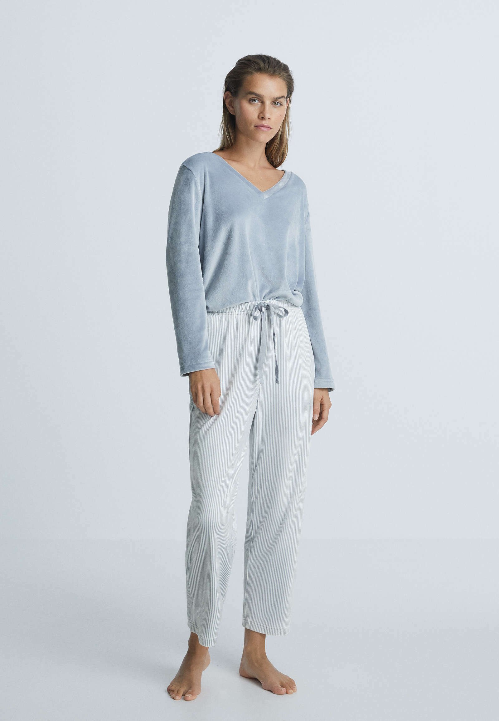 OYSHO SOFT TOUCH VELOUR - Pantaloni del pigiama - light blue/celeste -  Zalando.it