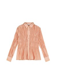 Blusa de color melocotón con cuello tipo collar, mangas largas y textura fruncida. Cuenta con botones en la parte delantera y puños ajustados.