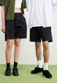 Service Works - DRILL PART TIMER UNISEX - Shorts - black Thumbnail-Bild 1