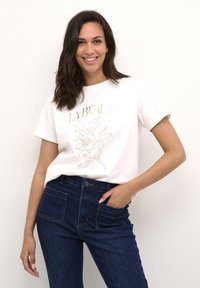 Kaffe LOUISA  - T-shirt imprimé - chalk w foil print