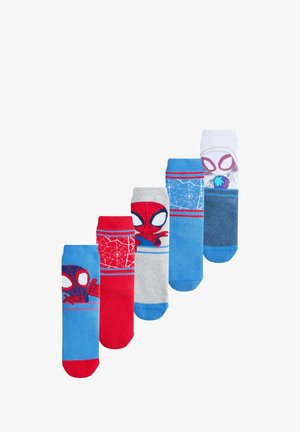 Cinco pares de calcetines infantiles en rojo, azul, gris y blanco. Con gráficos de Spider-Man y patrones de telaraña; material de mezcla de algodón.
