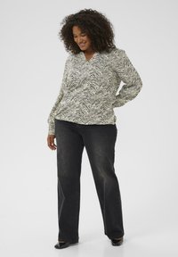 Kaffe Curve DIANA - Bluza - black oyster turtledove animal