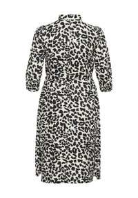 Leopardprint jurk in beige en zwart, met een kraag, driekwart mouwen en een ceintuurlijn. Zachte textuur met een vloeiende vormgeving.