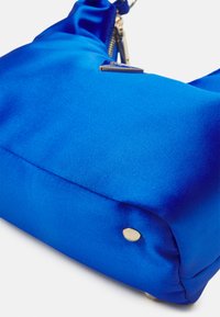 Guess VELINA - Ručna torba - blue