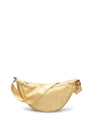 Borsa a rete gialla con design semicircolare, cinturino regolabile e chiusura con zip. Superficie testurizzata con un accento liscio.