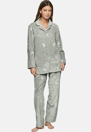 Grijze pyjama's met een knoopsluiting bovenkant en lange broeken, met een gestructureerd patroon en kleine witte halve maanontwerpen doorheen.