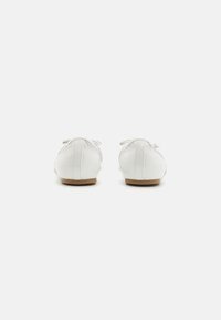Anna Field Ballerinat - white