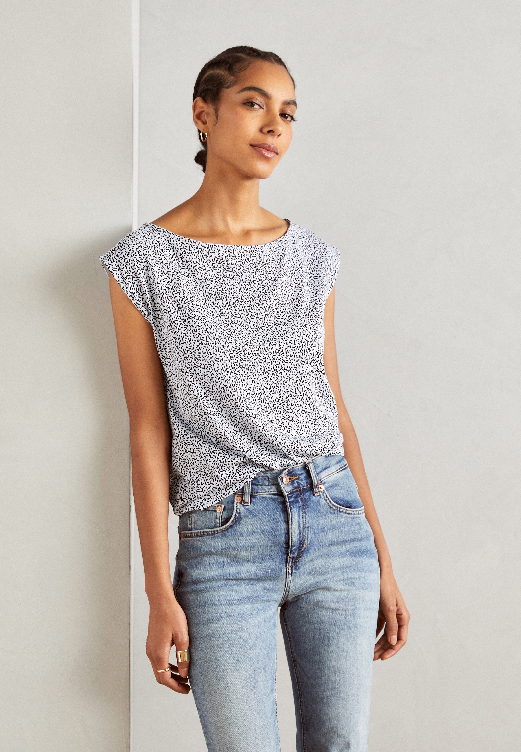 NAF NAF Camiseta De Manga Larga Esprit Con Cuello En V Mujer