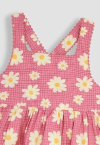 JoJo Maman Bébé SEASIDE SCENE CROSS BACK - REGULAR FIT - Nappali ruha - coral pink daisy