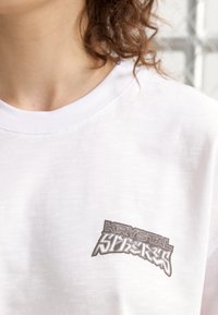 YOURTURN UNISEX - Μπλουζάκι με στάμπα - white