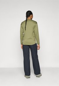 Peak Performance CARGO PANTS - Lauko kelnės - black