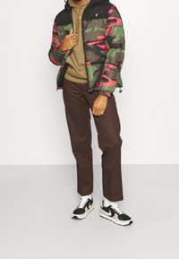 Nike Sportswear Luvtröja - brown