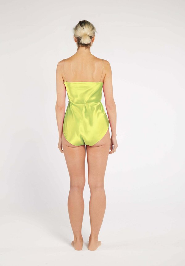 CLASSIC TEDDY - Swimsuit - apple4