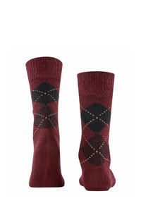 Skarpety w kolorze bordowym z wzorem w romby, z ciemnozielonymi i czarnymi diamentami oraz beżowym wykończeniem. Wykonane z teksturowanego materiału dzianinowego.