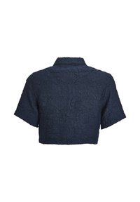 Veste courte texturée bleu foncé à manches courtes avec col, vue de dos sur fond blanc.