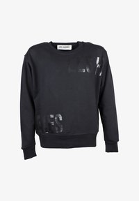 Unselected, black