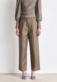 DKNY - WIDE LEG PANTS - Kelnės - mud Miniatiūros vaizdas 1