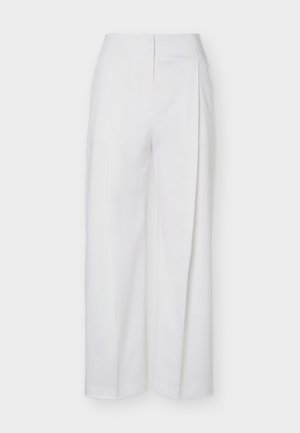 Weiße hochgeschnittene Hose mit weitem Bein, vordere Nahtdetails und verdecktem vorderem Verschluss, auf einfarbigem Hintergrund dargestellt.