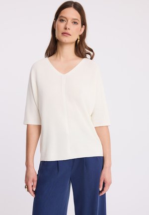 - T-shirt basic