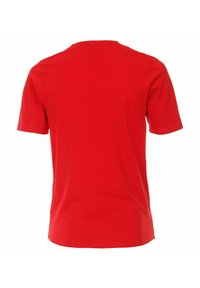 Rød kortærmet t-shirt med rund halsudskæring, lavet af glat bomulds materiale, med et ensartet design uden synlige mønstre eller logoer.