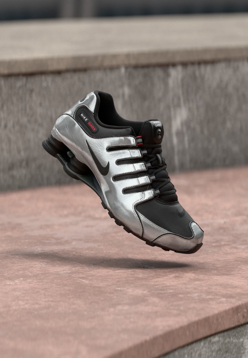 SHOX NZ black/black/metallic silver-coloured/volt/white/smoke grey/black