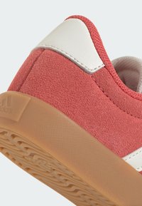 adidas Sportswear Zapatillas - preloved scarlet   core white   bright red