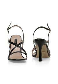 Nine West Sandále - black
