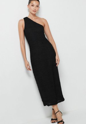 TEXTURED ONE SHOULDER MIDI - Dienas kleita - black