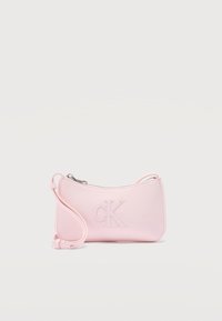 Επιλέχθηκε, cradle pink