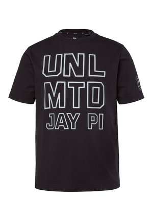 Schwarzes Baumwoll-T-Shirt mit kurzen Ärmeln, das auf der Vorderseite fettgedruckten weißen Text "UNL MTD JAY PI" in geometrischer Schriftart zeigt. Klassischer Rundhalsausschnitt.