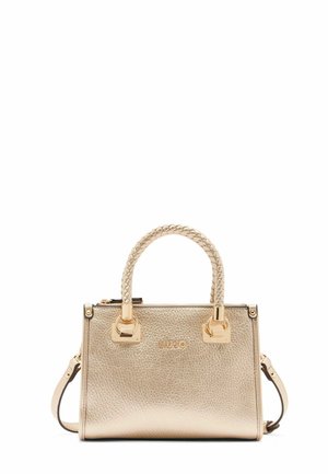 Metallisch goldene Handtasche aus strukturiertem Leder, mit geflochtenen Griffen und goldenen Hardware-Akzenten. Verfügt über einen abnehmbaren Schultergurt und ein Logo.