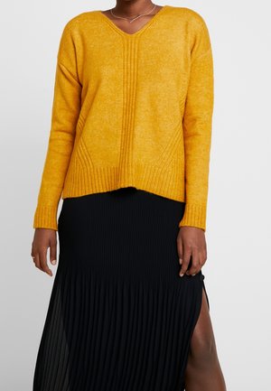 Pullover - yellow