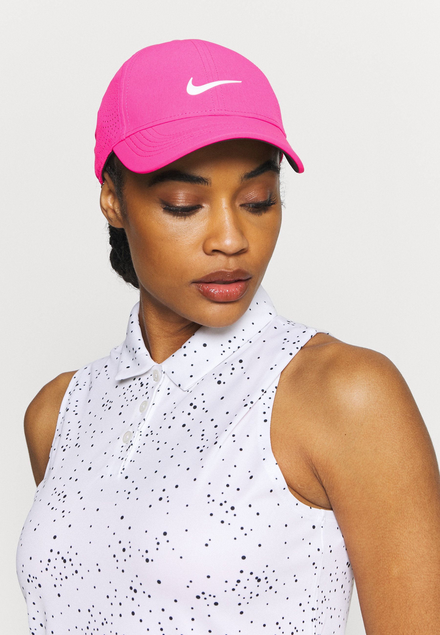 Nike Golf Cap Hyper Pink Anthracite White Pink Zalando Co Uk