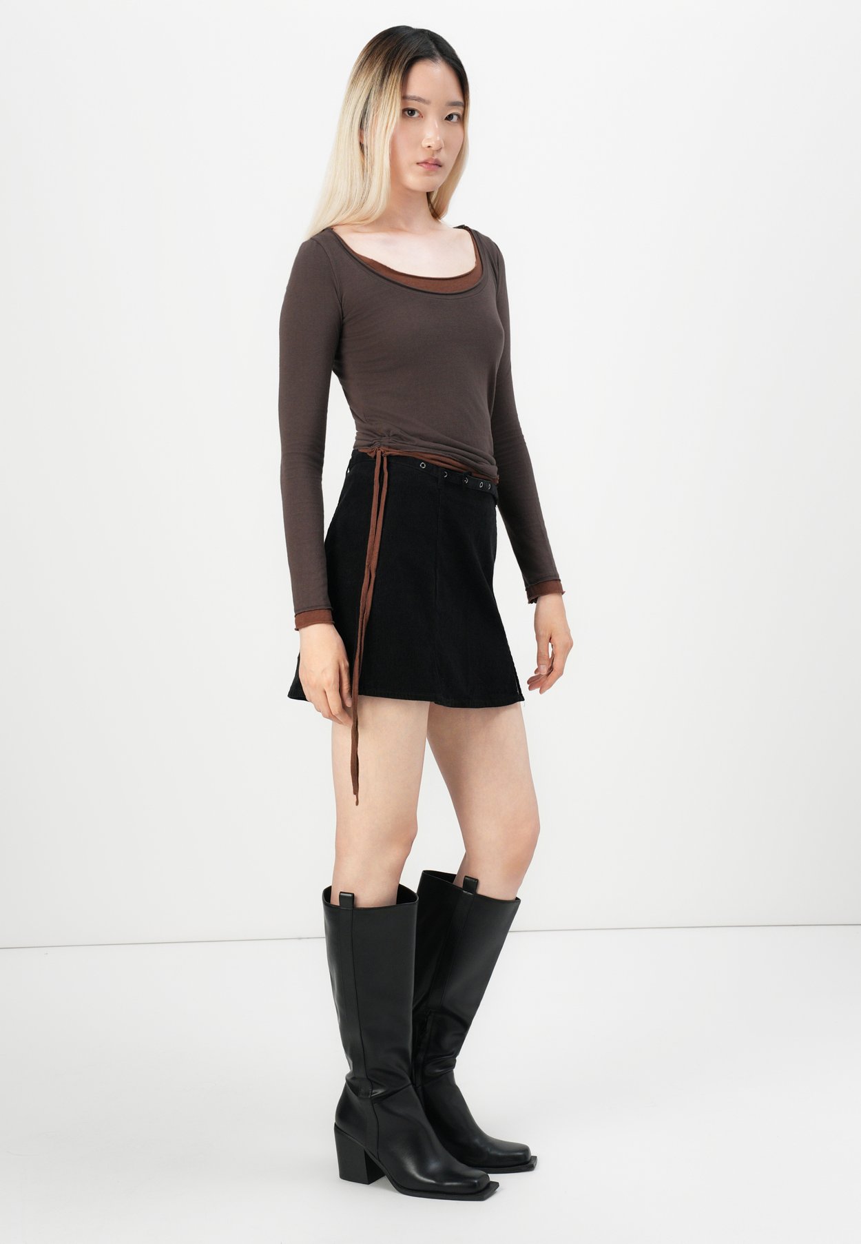 ONLNESSA Short