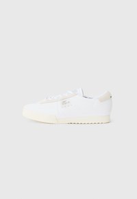 AURA 225 - Αθλητικά παπούτσια - white/off-white