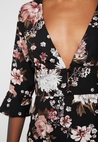 Honey Punch Vestido informal - black