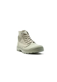 Sneaker alta beige con tomaia in canvas, suola in gomma, punta rinforzata e patch con logo sul lato, caratterizzata da un design con lacci.