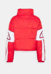 Ellesse Zimní bunda - red