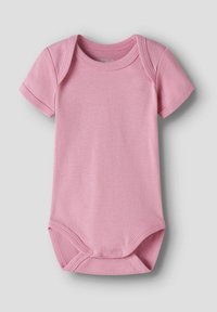 Kortærmet babybody i ensfarvet lyserødt bomuld med rund halsudskæring og trykknapper i bunden for nem påklædning.