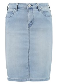 Ljusblå denimpennkjol med framfickor, knapplåsning och stickade sömmar. Slät textur och knälång design.