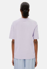 ARMEDANGELS TARJAA - T-Shirt basic - soft lilac