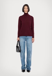 WEEKEND MaxMara KIKU - Strikkegenser - vinaccia