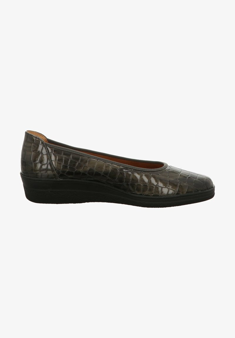 Women's dark gray flat shoe with crocodile texture, rounded toe, and low black sole.
