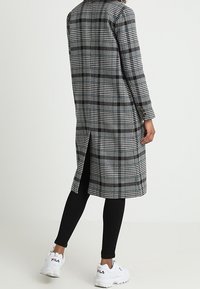 Pepe Jeans Cappotto classico - grey