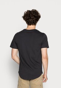 Only & Sons ONSMATT LONGY TEE 3 PACK - T-shirt básica - dark navy