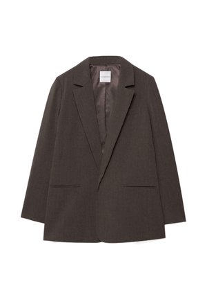 Mørkebrun blazer med revers med hak, enkeltknap foran og to forlommer. Glat inderfoer, skræddersyet pasform og tekstureret stof.